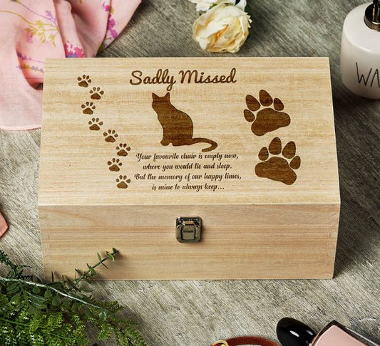 17 Cat Memory Boxes to Treasure Your Feline’s Legacy