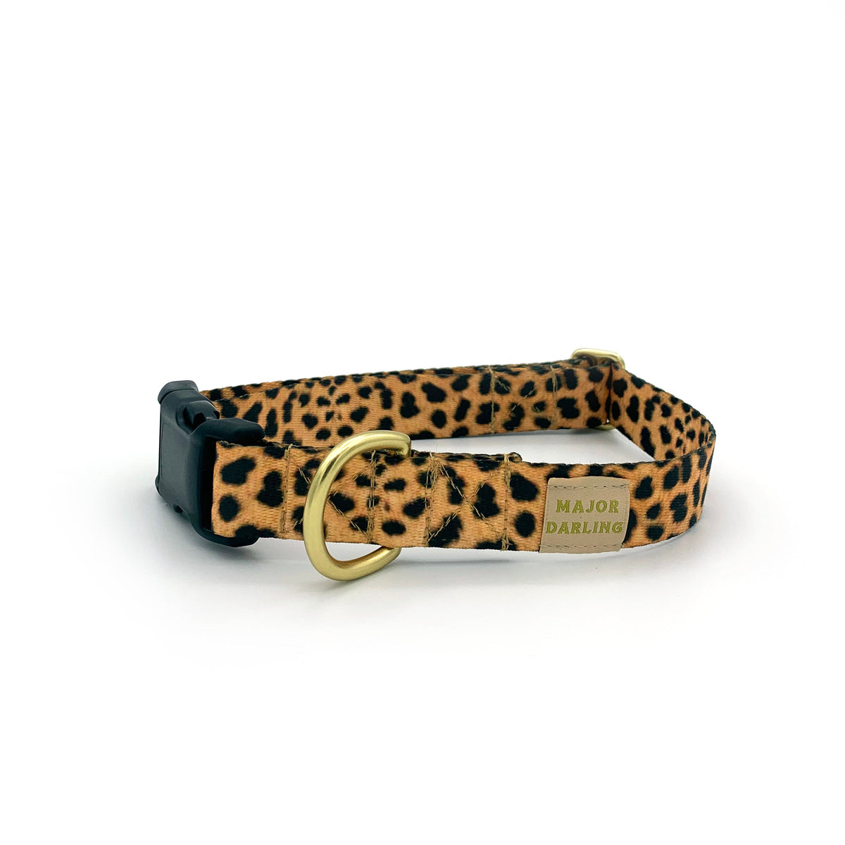 not-so-basic snap collar / leopard