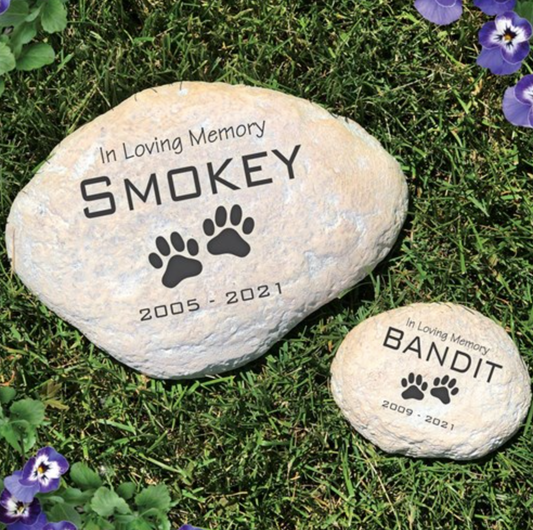 In Loving Memory Pet Stone - Personalized Memorial Garden Marker